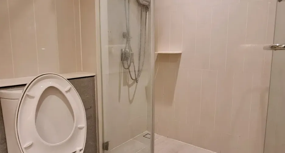 For rent 1 bed condo in Phaya Thai, Bangkok
