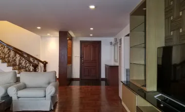 For rent 3 bedrooms apartment in Khlong Toei, Bangkok