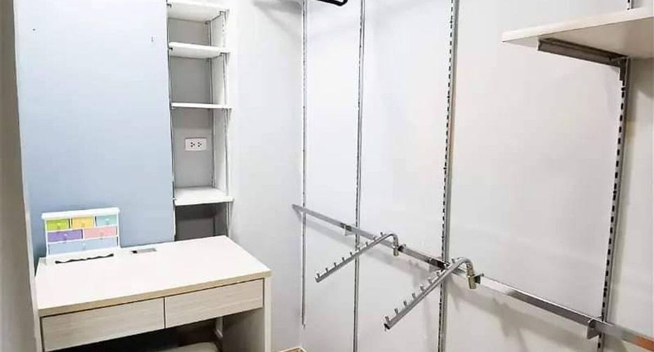 For rent 2 bedrooms condo in Bang Kho Laem, Bangkok