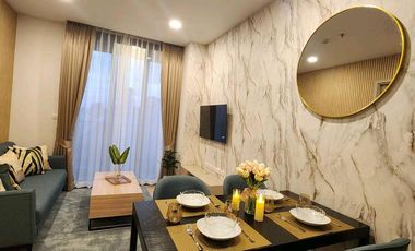 For rent 2 bedrooms condo in Ratchathewi, Bangkok