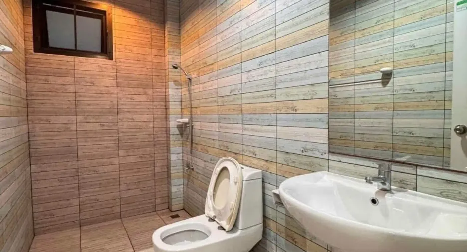 For rent 3 bedrooms house in Hang Dong, Chiang Mai