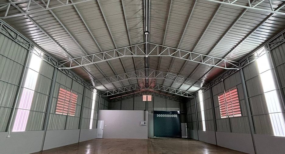 À louer studio maison à Pak Kret, Nonthaburi
