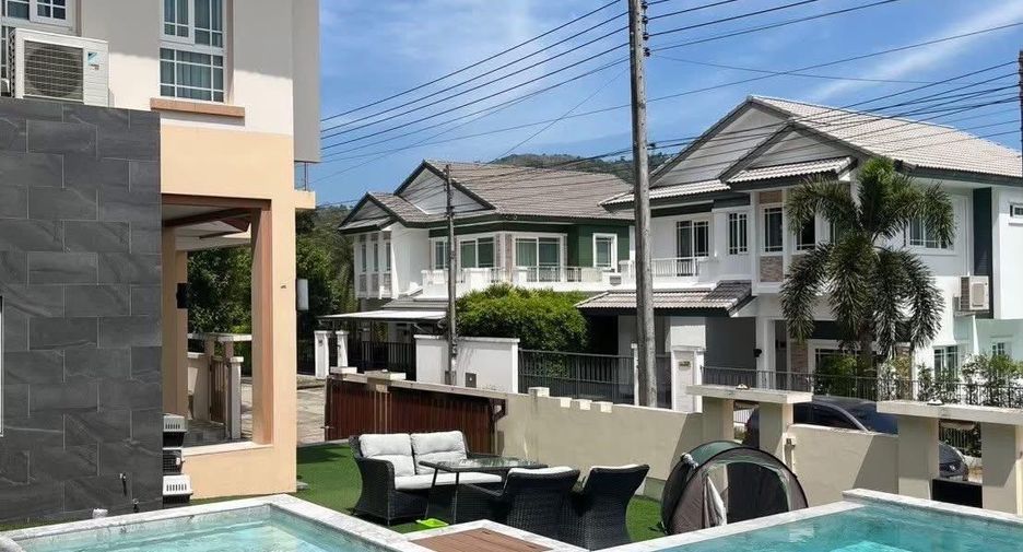 À vendre 4 chambres villa à Mueang Phuket, Phuket