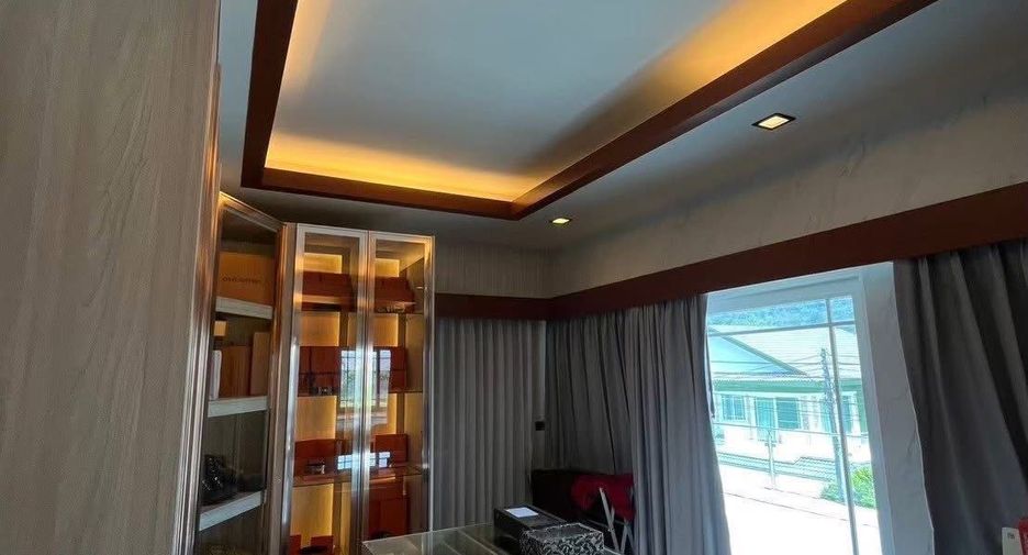 À vendre 4 chambres villa à Mueang Phuket, Phuket