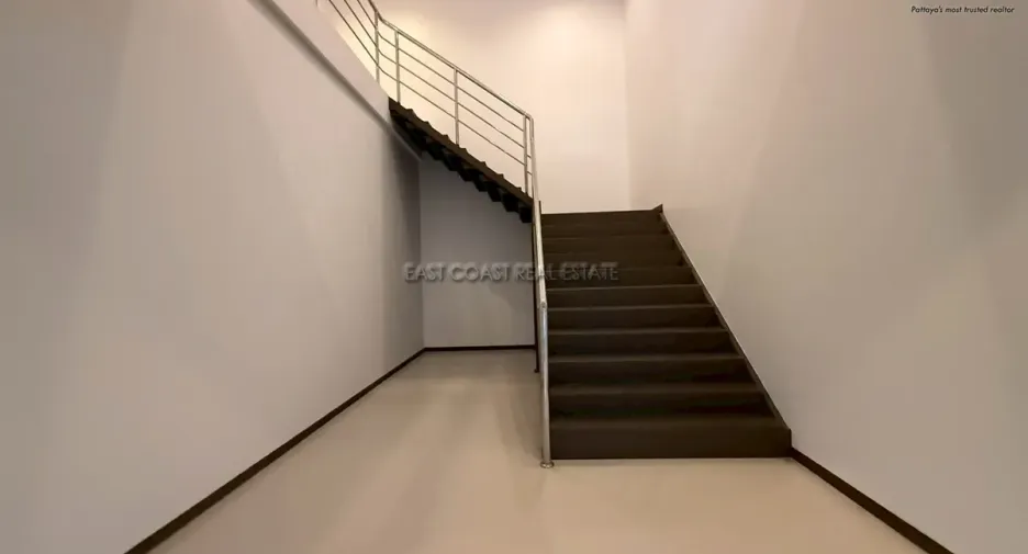 For sale 10 ベッドルーム condo in Bang Lamung, Chonburi