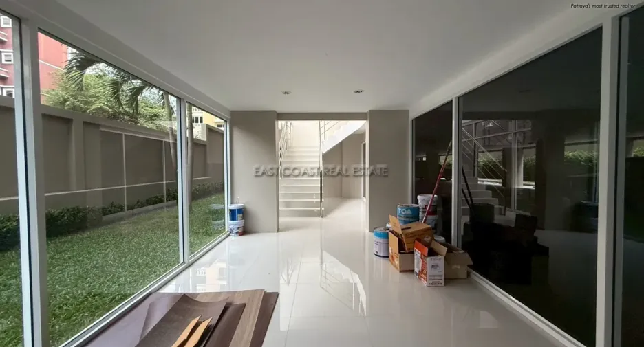 For sale 10 ベッドルーム condo in Bang Lamung, Chonburi