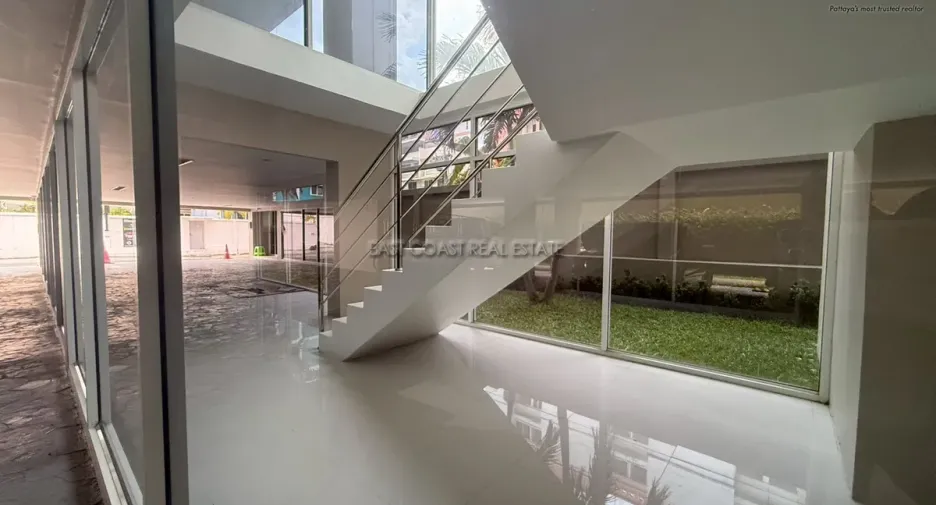 For sale 10 ベッドルーム condo in Bang Lamung, Chonburi