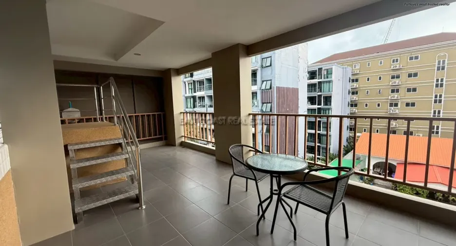 For sale 10 ベッドルーム condo in Bang Lamung, Chonburi