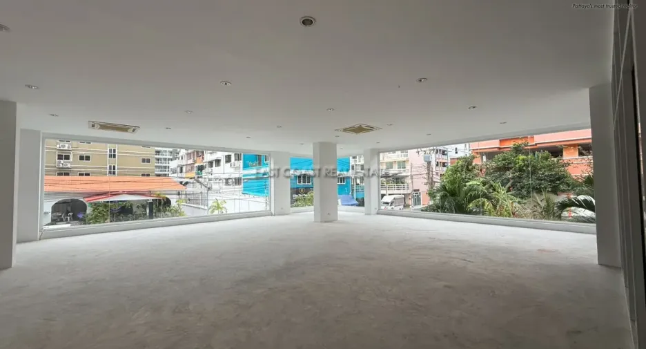For sale 10 ベッドルーム condo in Bang Lamung, Chonburi