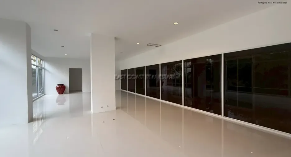 For sale 10 ベッドルーム condo in Bang Lamung, Chonburi