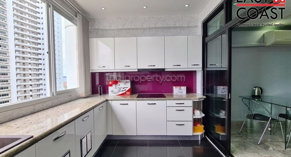 For sale and for rent studio condo in Pratumnak, Pattaya
