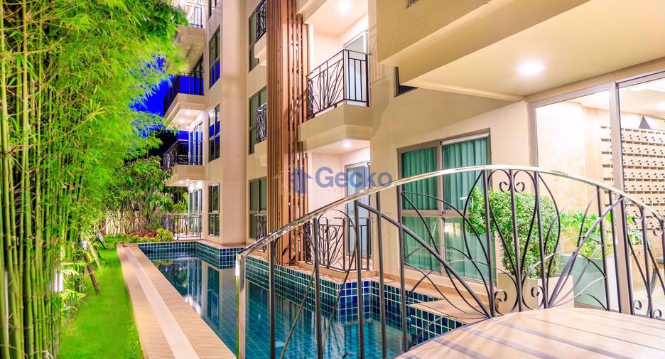For rent 2 bedrooms condo in North Pattaya, Pattaya