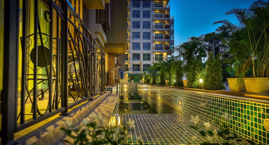For rent 2 bedrooms condo in North Pattaya, Pattaya