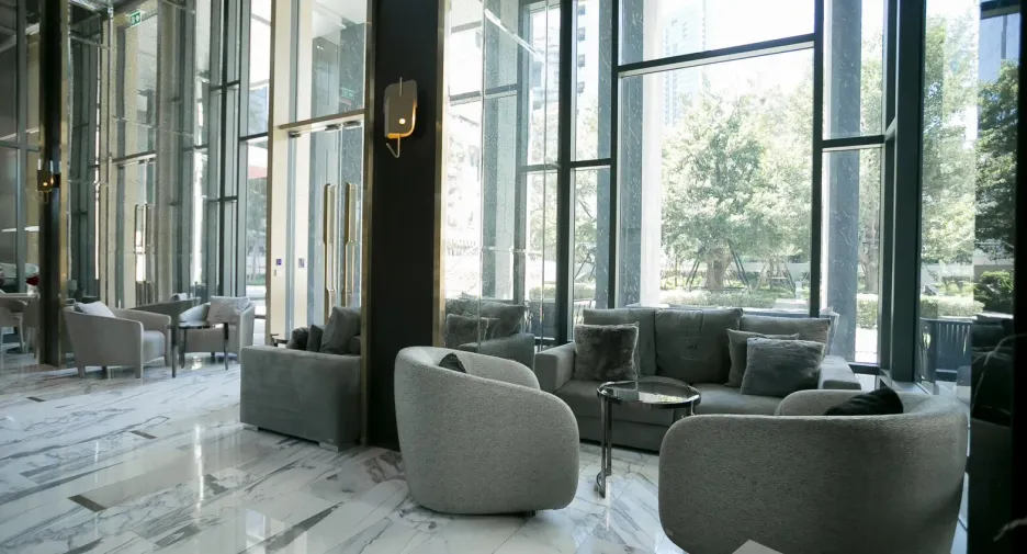 For rent 1 bed condo in Khlong Toei, Bangkok
