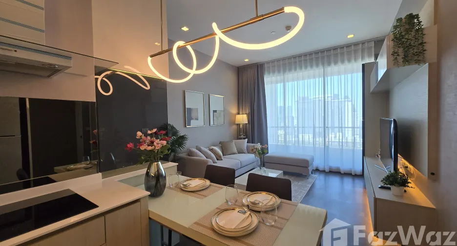 For rent 2 bedrooms condo in Watthana, Bangkok