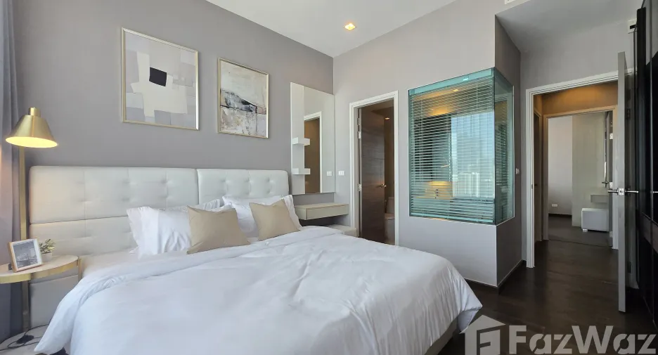 For rent 2 bedrooms condo in Watthana, Bangkok