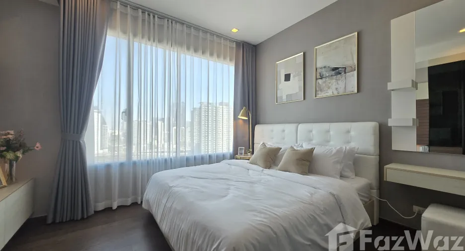 For rent 2 bedrooms condo in Watthana, Bangkok