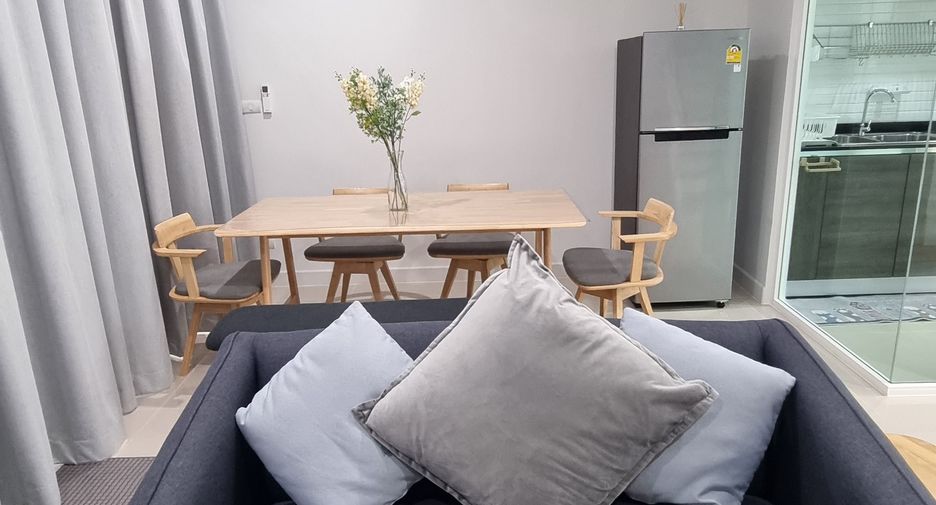 For rent 3 bedrooms townhouse in Mueang Phuket, Phuket