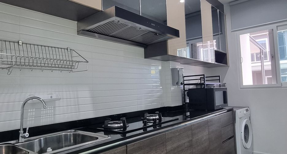 For rent 3 bedrooms townhouse in Mueang Phuket, Phuket