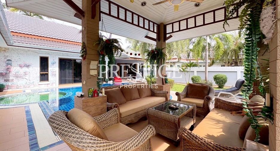 For sale 3 bedrooms house in Huay Yai, Pattaya