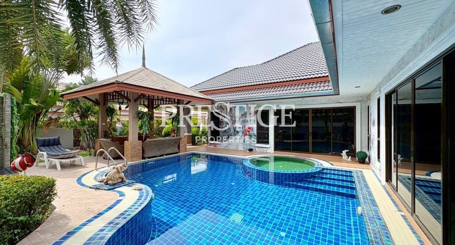 For sale 3 bedrooms house in Huay Yai, Pattaya
