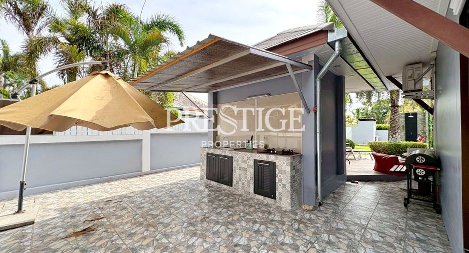 For sale 3 bedrooms house in Huay Yai, Pattaya