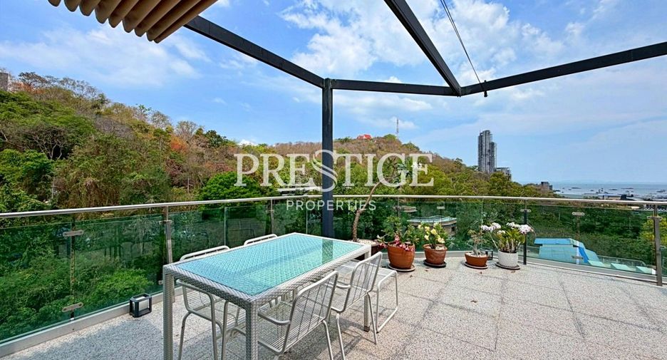 For sale 2 ベッドルーム condo in Pratumnak, Pattaya