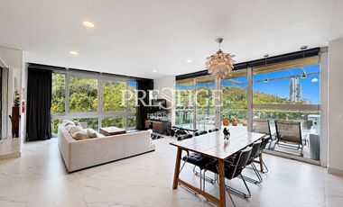 À vendre 2 chambres condo à Pratumnak, Pattaya