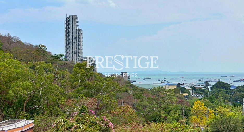 For sale 2 ベッドルーム condo in Pratumnak, Pattaya