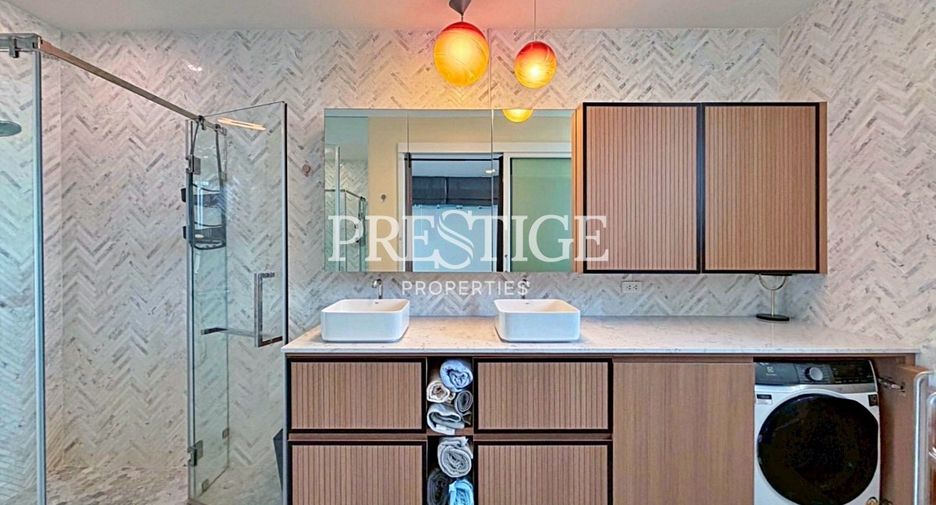 For sale 2 ベッドルーム condo in Pratumnak, Pattaya
