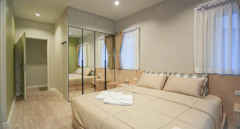 For rent 3 bedrooms villa in Mueang Phuket, Phuket
