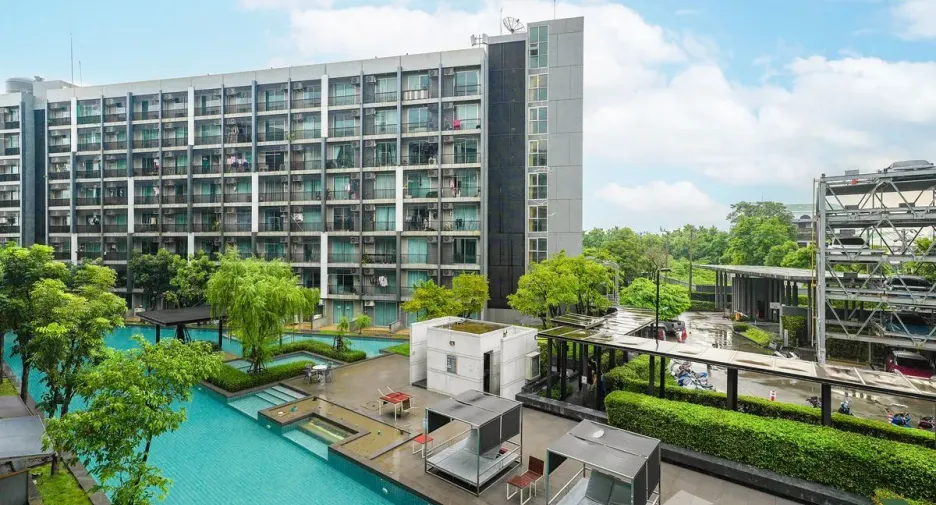 For sale 1 bed condo in Suan Luang, Bangkok
