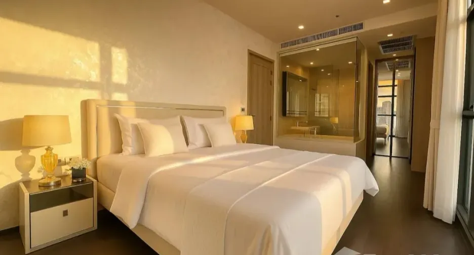 For rent 1 bed condo in Khlong Toei, Bangkok