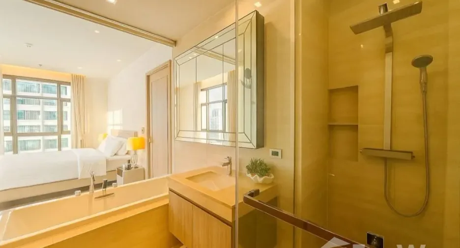 For rent 1 bed condo in Khlong Toei, Bangkok