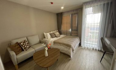 Condo en alquiler de estudio en Mueang Samut Prakan, Samut Prakan
