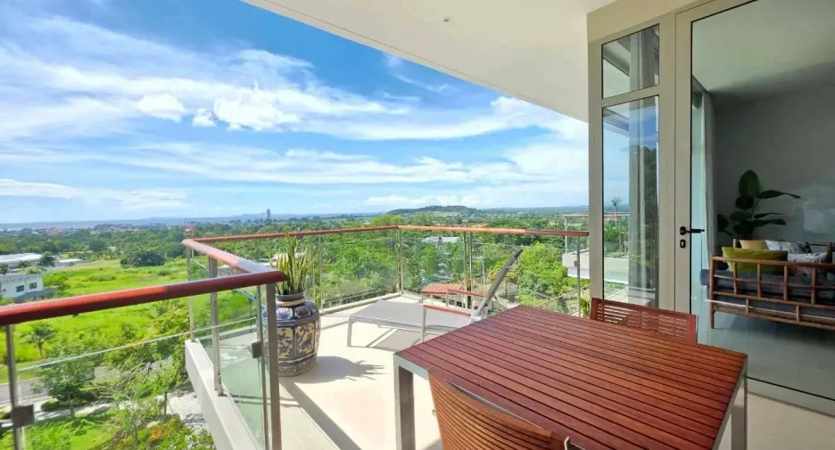 For sale and for rent 1 bed condo in Sattahip, Chonburi