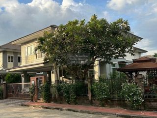 For sale 4 bedrooms house in Don Mueang, Bangkok
