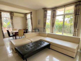 For sale 4 bedrooms house in Don Mueang, Bangkok