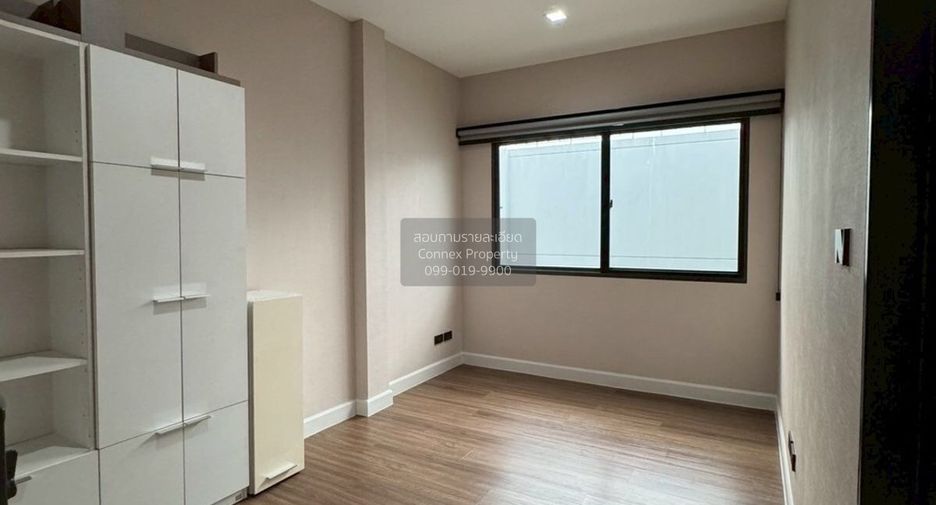Haus zum Kauf mit 5 Zimmer in Lat Krabang, Bangkok