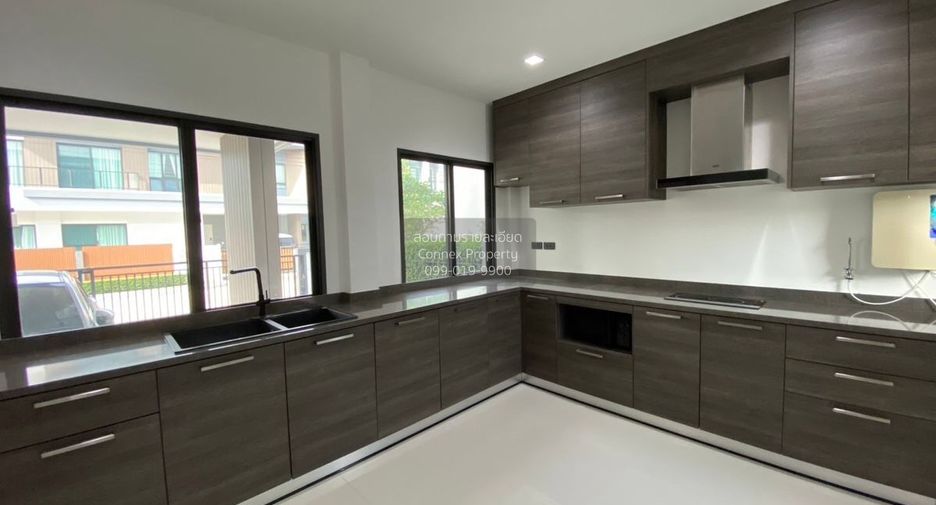 Haus zum Kauf mit 5 Zimmer in Lat Krabang, Bangkok