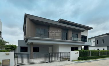 Casa en venta de 5 habitaciones en Lat Krabang, Bangkok