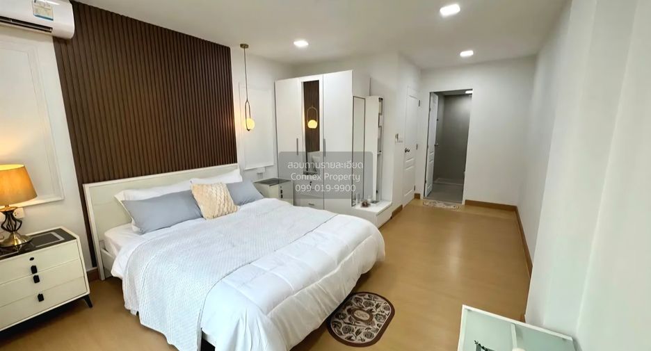 For sale 1 bed condo in Wang Thonglang, Bangkok