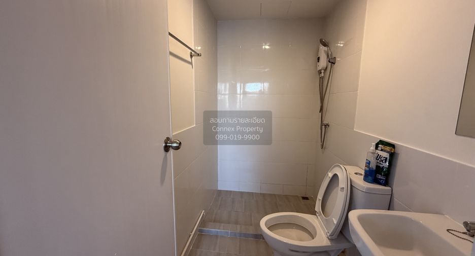 For sale 1 bed condo in Lat Krabang, Bangkok