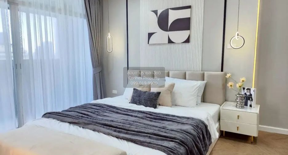 For sale 2 bedrooms condo in Huai Khwang, Bangkok