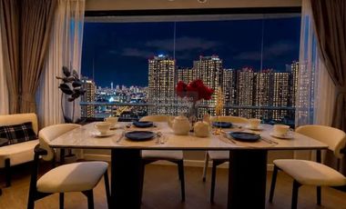 Condo en venta de 2 habitaciones en Huai Khwang, Bangkok
