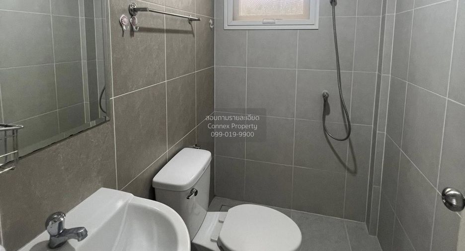 For sale 3 bedrooms townhouse in East Pattaya, Pattaya