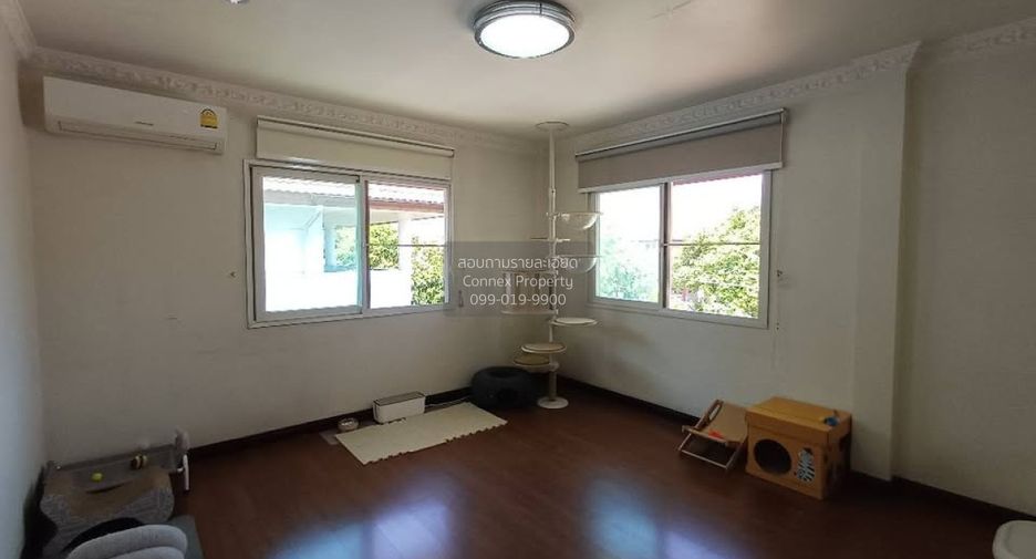 Haus zum Kauf mit 4 Zimmer in Bang Khae, Bangkok