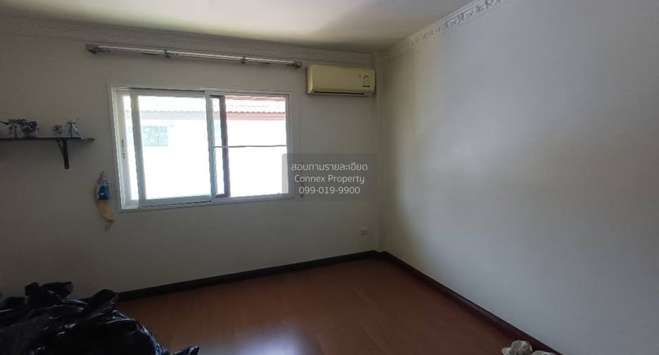 Haus zum Kauf mit 4 Zimmer in Bang Khae, Bangkok