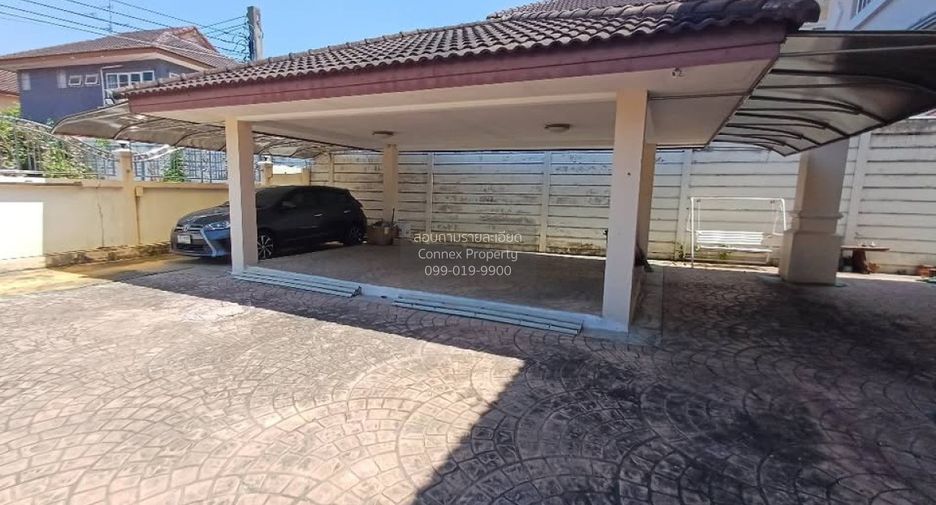 Haus zum Kauf mit 4 Zimmer in Bang Khae, Bangkok