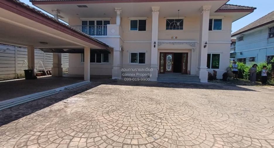 Haus zum Kauf mit 4 Zimmer in Bang Khae, Bangkok